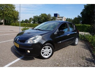 Renault Clio 1.4-16V Team Spirit (bj 2006)