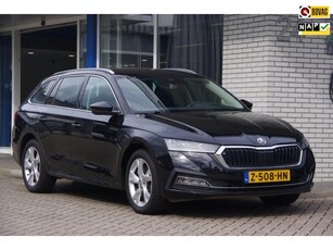 Skoda Octavia Combi 1.4 TSI Hybrid Automaat Navigatie