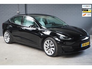 Tesla Model 3 Long Range AWD 75 kWh Wit Interieur