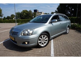 Toyota Avensis wagon 1.8 VVTi Luna Business (bj 2008)