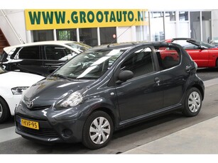 Toyota Aygo 1.0 VVT-i Now Airco, Trekhaak