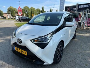 Toyota Aygo 1.0 VVT-i x-play