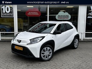 Toyota Aygo X 1.0 VVT-i S-CVT play Automaat, hoge instap