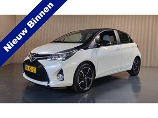 Toyota Yaris 1.0 VVT-i Trend - Two-tone parelmoer -