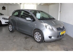 Toyota Yaris 1.0 VVTi