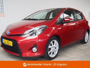 Toyota Yaris 1.5 Full Hybrid Dynamic (APK:Nieuw)