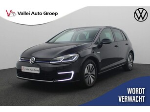 Volkswagen e-Golf 136PK Warmtepomp Navi Discover Pro