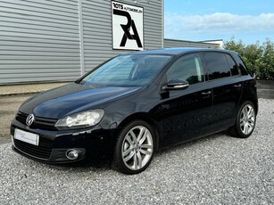 Volkswagen Golf 1.4 TSI Highline NAVI-CRUIS-PDC-ALCANTARA