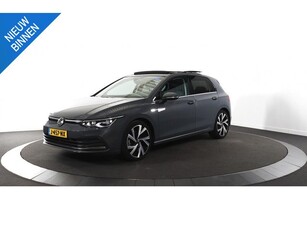 Volkswagen Golf 1.5 eTSI Panoramadak Virtual