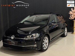 Volkswagen Golf 1.5 TSI Highline IQ Drive PANO CAMERA