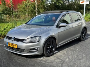 Volkswagen Golf 2.0 TDI Highline 4Motion / AIRCO / NAVI /