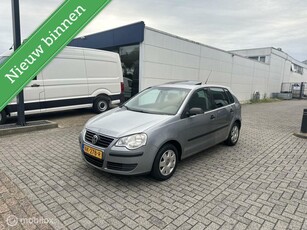 Volkswagen Polo 1.2 Optive Clima PDC Schuifkanteldak