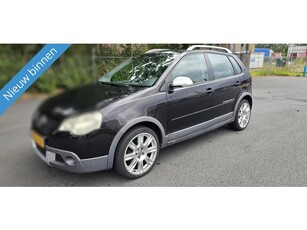 Volkswagen Polo 1.4-16V Cross LEUKE AUTO RIJDT EN SCHAKELT