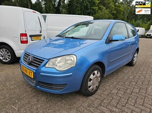 Volkswagen Polo 1.4-16V Turijn AIRCO