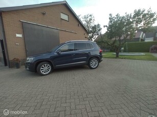 Volkswagen Tiguan 2.0 TDI grijs kenteken/bedrijfsauto