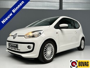 Volkswagen up! 1.0 high up! NaviCruiseAirco (bj 2012)