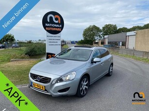 Volvo V60 2013 * 2.4 D6 AWD Plug-In Hybrid Pure * 269.DKM *