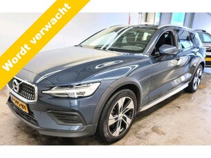 Volvo V60 Cross Country 2.0 B5 AWD 250 pk Automaat Pro