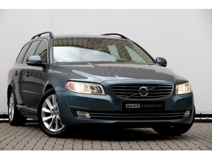 Volvo V70 1.6 D2 Nordic+ Orig. NL Trekhaak Navi