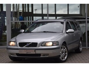 Volvo V70 2.4 T Geartr. C.L. Aut. Airco Leder Trekhaak