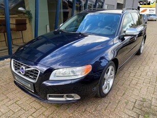 Volvo V70 2.5FT R-Design 230PK LEER / XENON / PDC / ECC