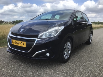 Peugeot 208 Benzine