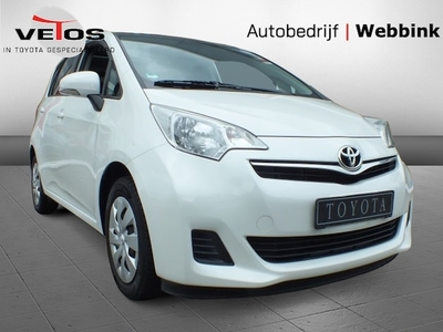 Toyota Verso-S Benzine