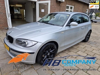 BMW 1-serie 116i Business Line Nieuwstaat Onderhouden