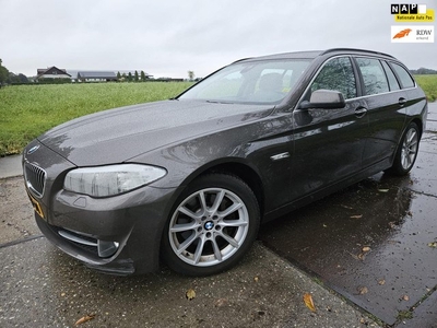 BMW 5-serie Touring 525d High Executive/ full options/ EURO