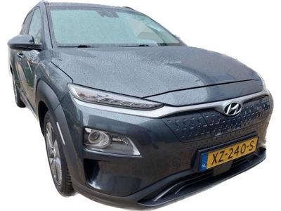 Hyundai KONA EV Premium 64 kWh (INCL-BTW) *PANO VOLLEDER