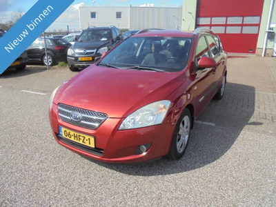 Kia cee'd Sporty Wagon 1.4 X-ecutive GERESERVEERD!!!!!!!!!!!