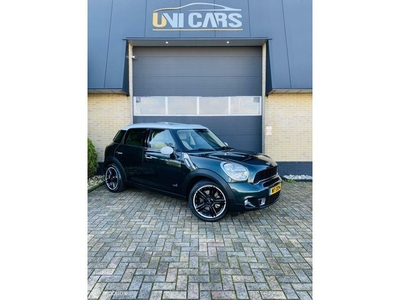 Mini Countryman 1.6 Cooper S ALL4 PanoNaviMultimediaVol!