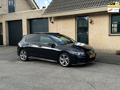 Volkswagen GOLF 2.0 TDI R-LineDSG PANONAVIACC2026