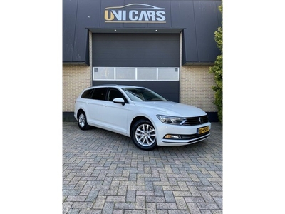 Volkswagen Passat Variant 1.6 TDIDigitalAdaptief CRUISDSG