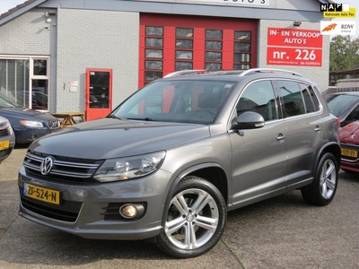 Volkswagen Tiguan 1.4 TSI R-Line Edition , Leder ,Navi