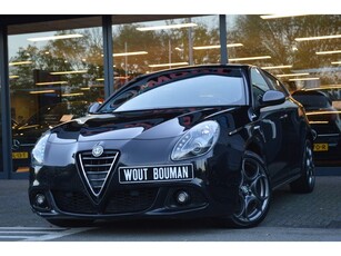 Alfa Romeo Giulietta 1.4 T Distinctive Lusso Aut. Navi