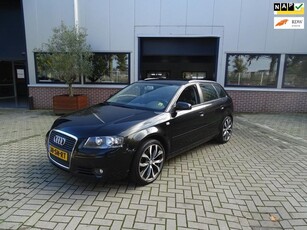 Audi A3 Sportback 1.6 FSI Attraction