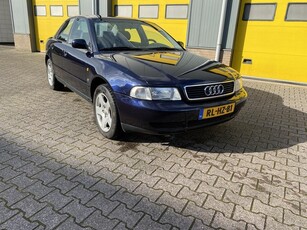 Audi A4 Limousine 1.6