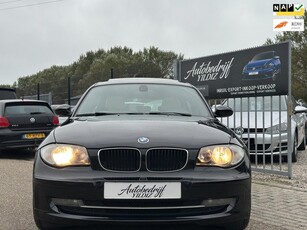 BMW 1-serie 118i Business Line, NL Auto 5-DRS /Leder/Dakje