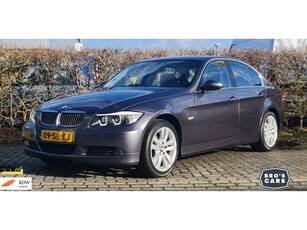 BMW 3-serie 318i Executive MOTOR ROOKT