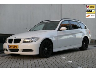 BMW 3-serie Touring 318i Navi Stoelverwarming Cruise Clima