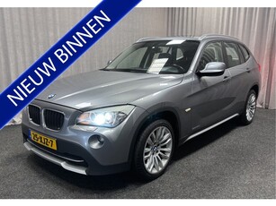 BMW X1 sDrive20i Business Pano Bi-Xenon Navi Cruise