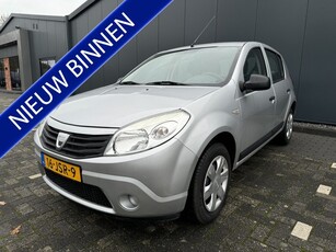 Dacia Sandero 1.2 Ambiance HOGE INSTAP. ZEER NET. NW. APK.