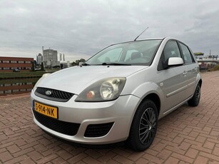 Ford Fiesta 1.4-16V Futura /Airco/Elek.ramen/C.V/Nieuwe APK