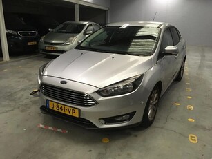 Ford Focus 1.0 Titanium / SEDAN / MOTOR DEFECT / ENGINE