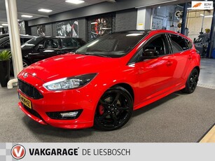 Ford Focus 1.5 Red Edition 150pk / airco / 18inch /