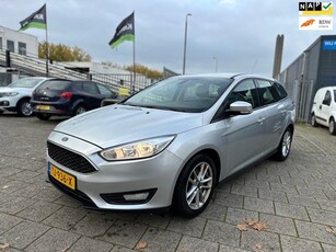 Ford Focus Wagon 1.0 Titanium 6bak