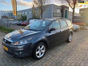 Ford Focus Wagon 1.6 - NIEUWE APK - NAP - TREKHAAK - NETJES