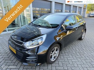 Kia Rio 1.2 CVVT DynamicLineRIJKLAARNAVCAMERACRUISENAP!