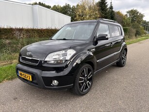 Kia Soul 1.6 Bass / AIRCO ECC / CRUISE / LEER / TREKHAAK